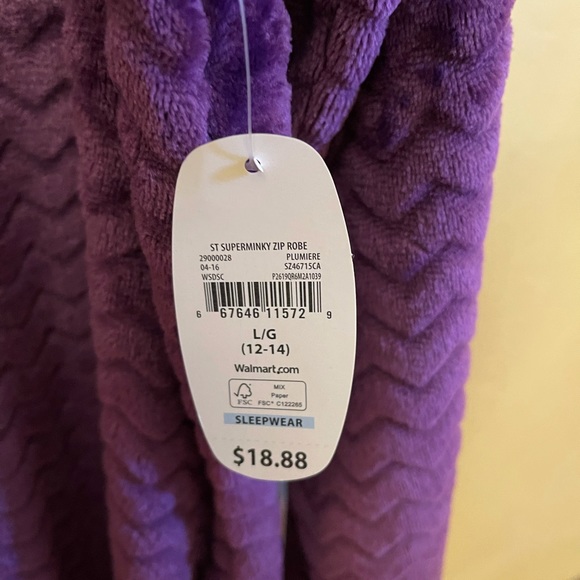 Super Minkey Zip Robe - Picture 5 of 5